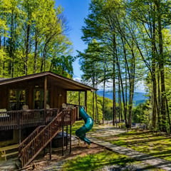 Smoky Mountain Hideaway w/ Hot Tub & Firepit