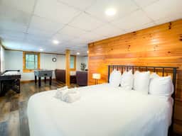 LunaBear's Hideaway - Image 5