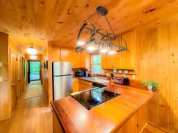 Buffalo Creek Chalet - Image 4