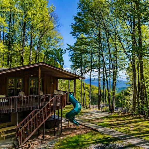 Smoky Mountain Hideaway w/ Hot Tub & Firepit - Image 1