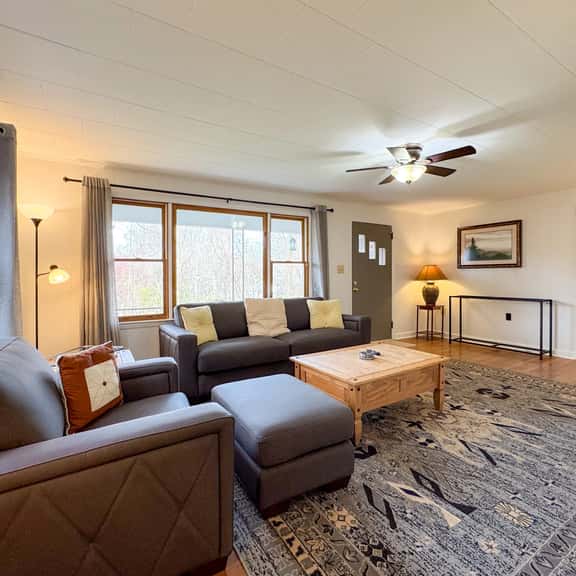 Bryson City Bungalow - Image 1