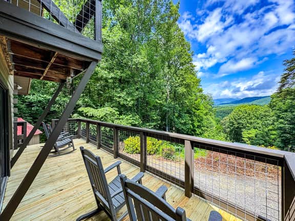 Spectacular Valley Views - Image 5