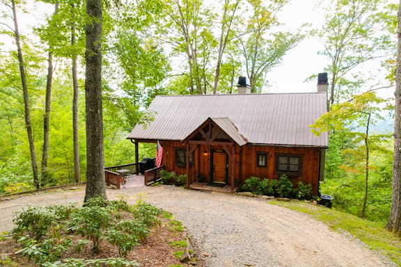 Buffalo Trace Cabin - Image 1